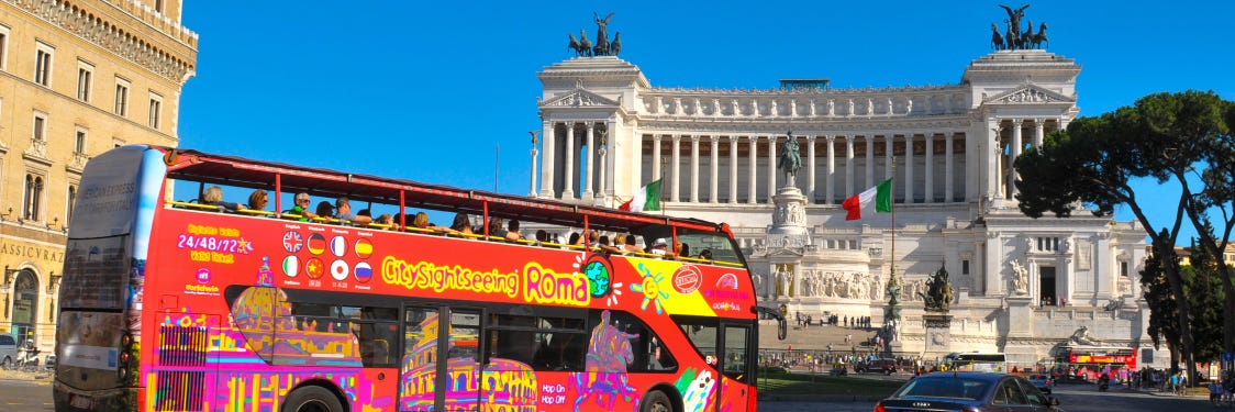 Autobús turístico en Roma